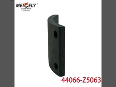 44066-Z5063 Rivestimento dei freni 44066-Z5012 Parti di freni per autocarri per NissanUD