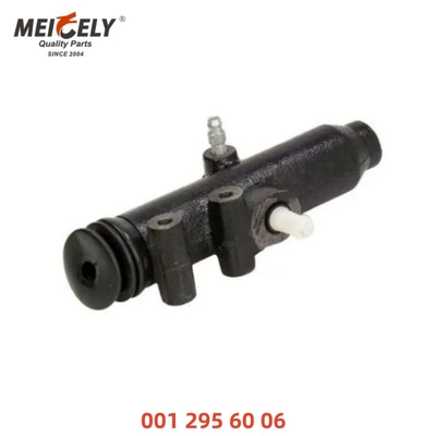 Valvola pompa frizione in ghisa OEM 0012956006 Cilindro maestro 0022950407 per FOTON