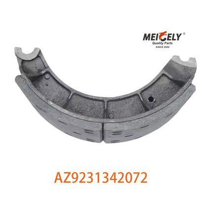 Assetto di scarpe di freno semi-metalliche AZ9231342072 ad alte prestazioni per SINOTRUK HOWO