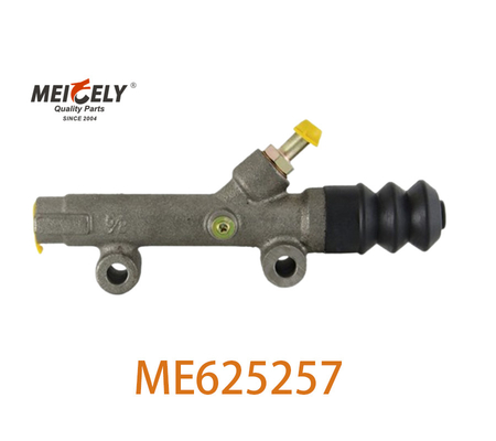 Fuso 6D14 6D16 cilindro principale di frizione originale ME625257