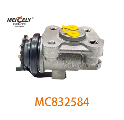 Cylindro della ruota del freno MC832584 originale MC832588 adatto a MITSUBISHI FUSO