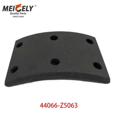 44066-Z5063 Rivestimento dei freni 44066-Z5012 Parti di freni per camion per Nissan UD