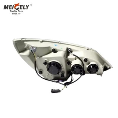 4101-00084 e 4101-00083 Lampada anteriore