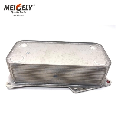Ricambi per escavatori di alta qualità raffreddatore dell'olio del motore 04900206 04912105 Per escavatori Volvo D8K