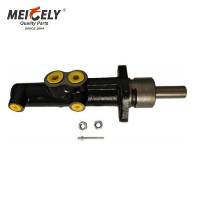 Pompa Freno Principale Numero OE 2991743 Kit Riparazione Pompa Freno Principale Per Camion IVECO