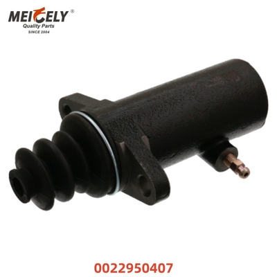 Cilindro maestro frizione per camion pesanti 0022950407 0002903212 per Mercedes-Benz